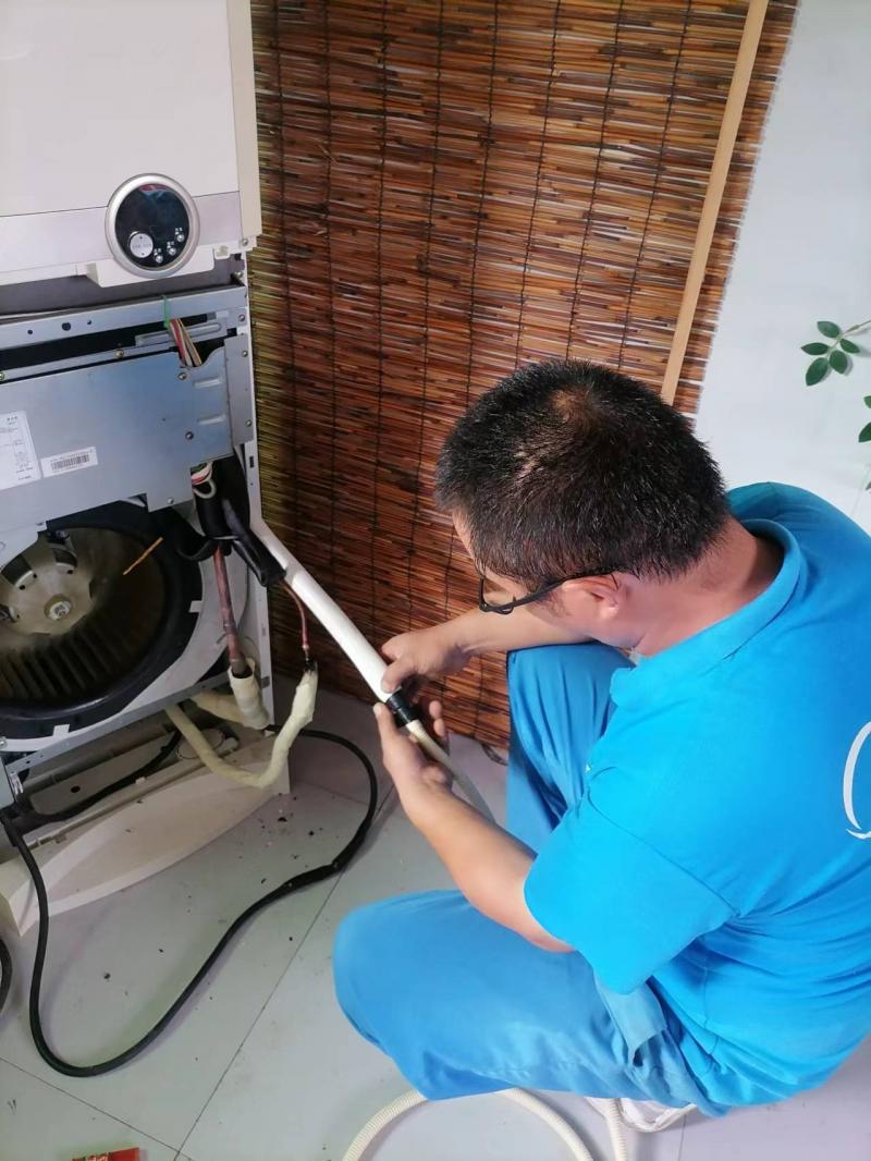 家电维修：电视，洗衣机，冰箱，空调及各类小家电